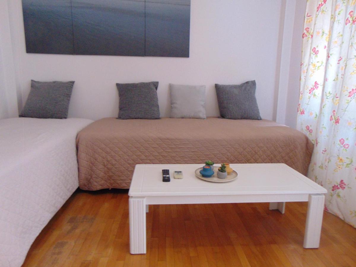 Lovely Equipped Apartment In Kallithea Athènes Extérieur photo